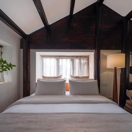 The Bivou Lijiang Hotel Лиджанг Екстериор снимка